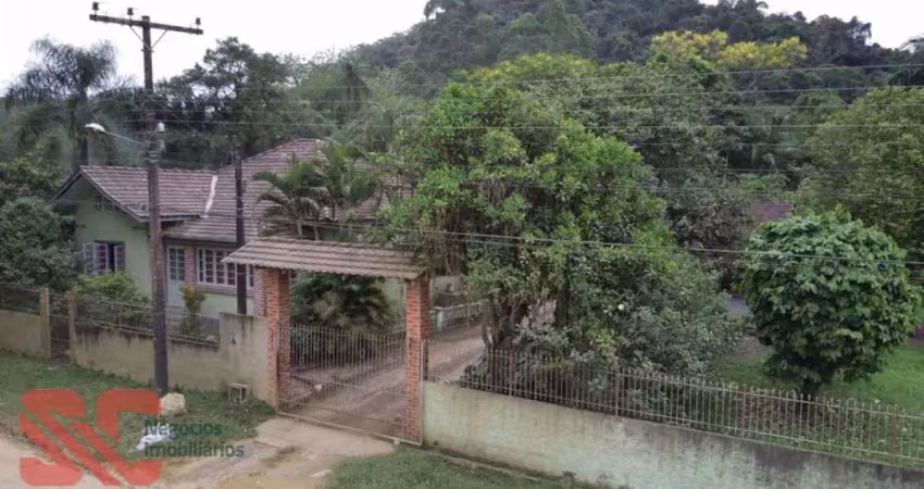 Chácara / sítio com 3 quartos à venda na Rua Artur Zarling, 600, Warnow, Indaial