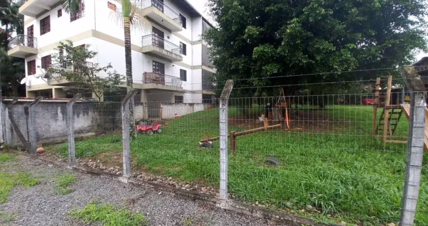 Terreno à venda na Rua Maranhão, Estados, Indaial