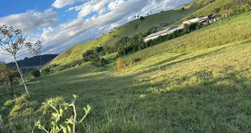 Chácara / sítio à venda na Gonçalves Dias, 649, Cruz, Lorena