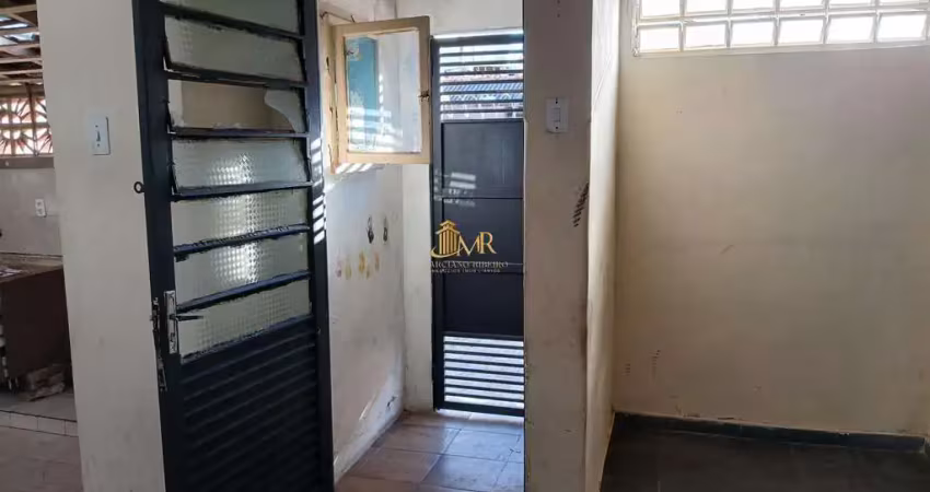 Casa com 1 quarto à venda na Rua Aleixo Pereira, 294, Centro, Lorena