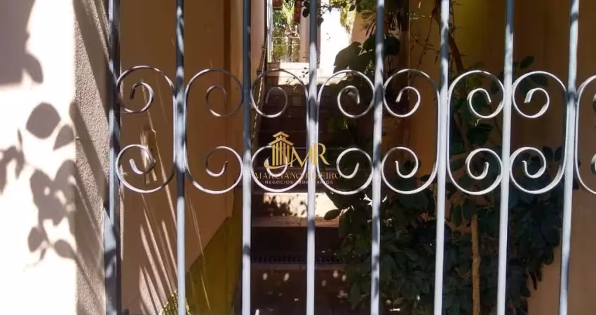 Casa com 3 quartos à venda na Gama Rodrigues, 100, Centro, Guaratinguetá