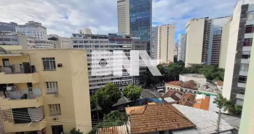 Casa com 3 quartos à venda na Rua Major Daemon, Saúde, Rio de Janeiro