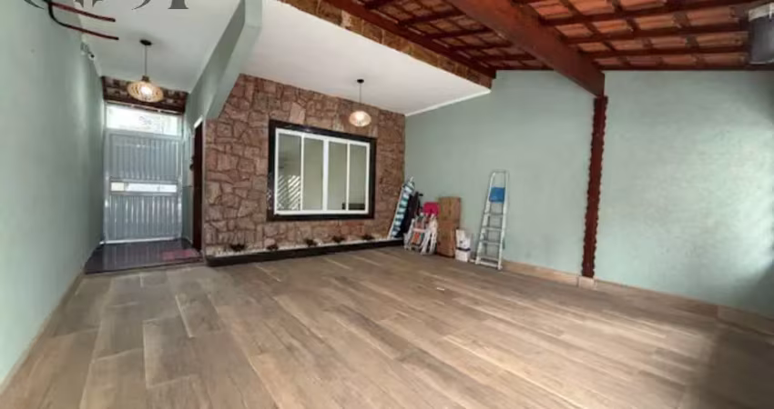 Casa para locação em praia grande-sp no bairro tupi: 3 quartos, 1 suíte, 1 sala, 2 banheiros, 2 vagas de garagem - 160m².