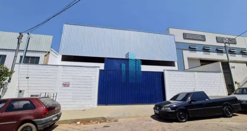 Galpão para alugar, 600 m² por r$ 13.000,00/mês - faisqueira - pouso alegre/mg