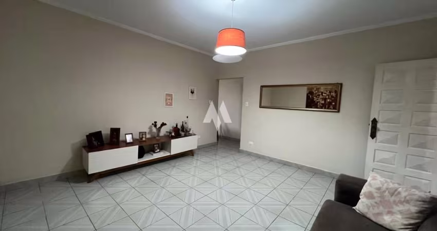 Casa sobresposta baixa  com 03 dormitórios á venda em Santos