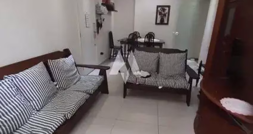 Apartamento - 02 quartos - quadra da praia - bairro aparecida