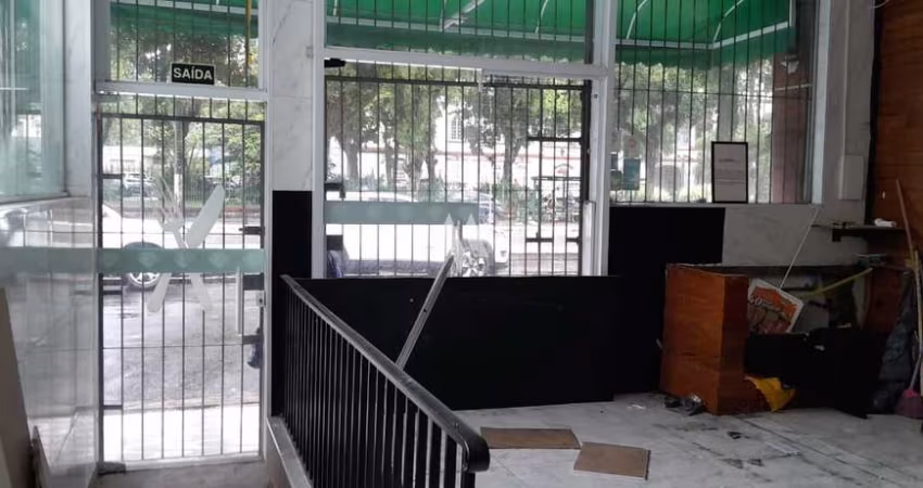 Loja  comercial ideal para restaurante na Av. Bernardino de Campos!