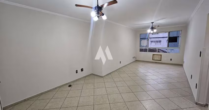Apartamentde 2 dormitórios sendo 1 suíte, 104m², dependência completa e vaga de garagem demarcada
