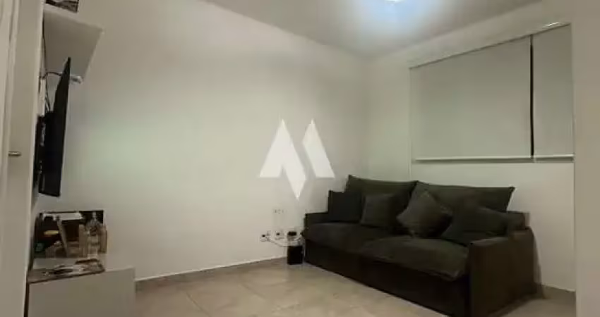 Casa em Villaggio no Marapé com 2 suítes e piscina.