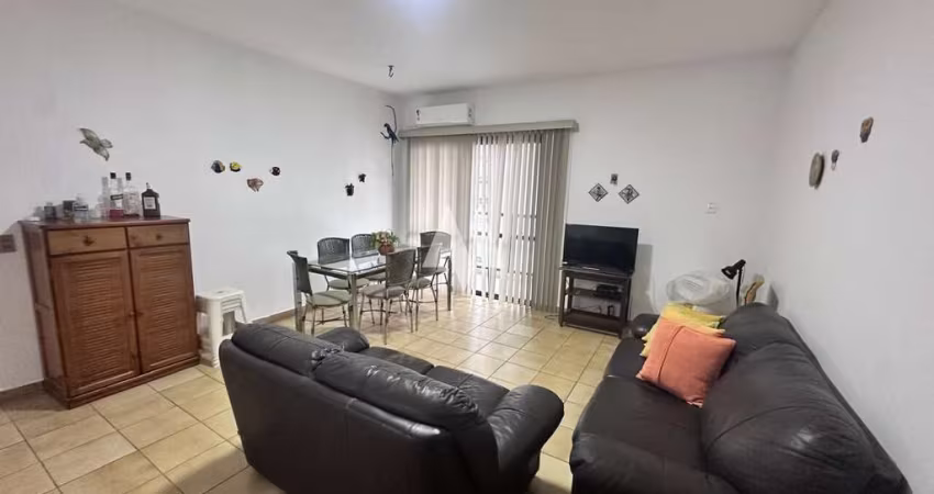 Apartamento frente do mar no bairro do Boqueirão , Santos/SP , Grande oportunidade.