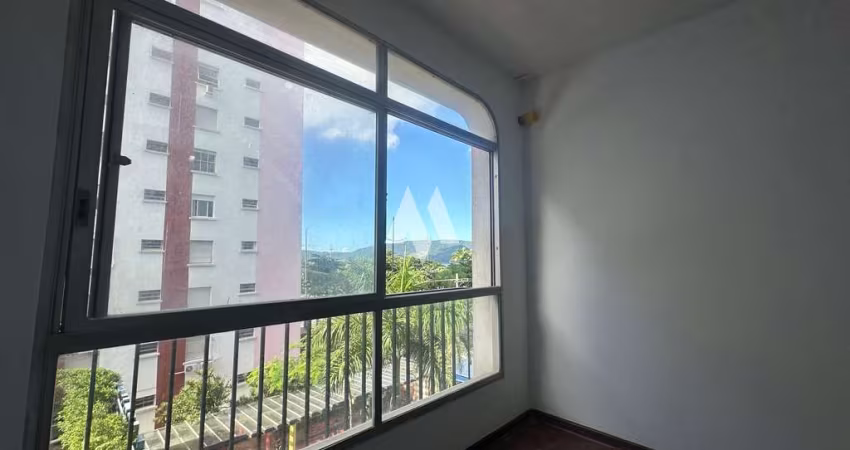 Apartamento com vista ao mar no Embaré