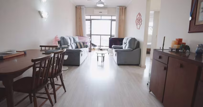 Apartamento com varanda no boqueirão e 03 quartos!