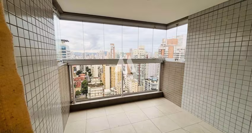 Apartamento com 2 dormitórios e 2 suítes com vaga - Gonzaga / Santos