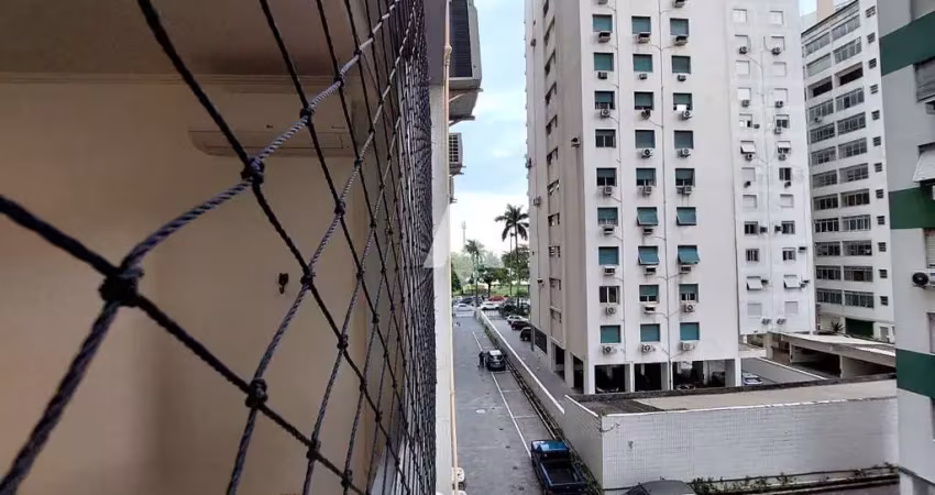 Apartamento para locação no bairro Boqueirão em Santos