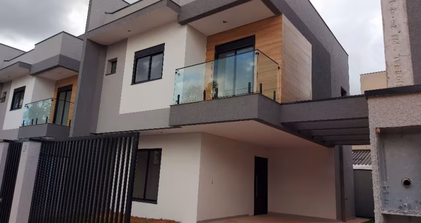 Excelente sobrados triplex, 3 suítes, 4 vagas