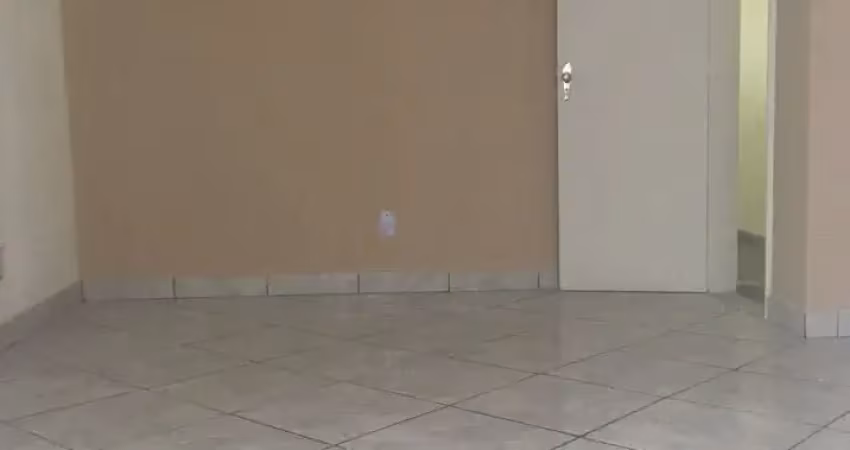 Casa com 3 quartos para alugar no Jardim Vinte e Cinco de Agosto, Duque de Caxias 