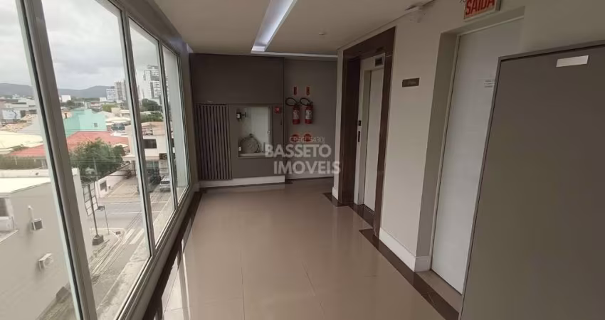 Apartamento com 3 quartos à venda na Rua Caetano Silveira de Matos, 2419, Centro, Palhoça