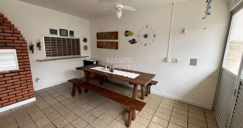 Casa à venda na Rua Santo Antônio, 10, Barreiros, São José