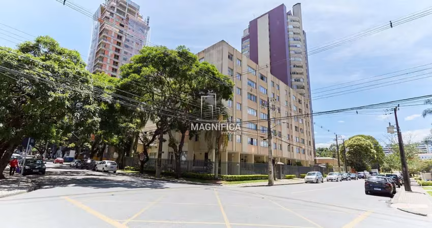 Apartamento com 3 quartos para alugar na Rua Chichorro Júnior, 1000, Cabral, Curitiba