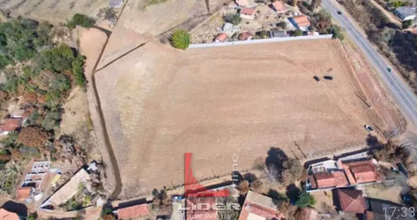Terreno comercial à venda no Araras dos Mori, Bragança Paulista 
