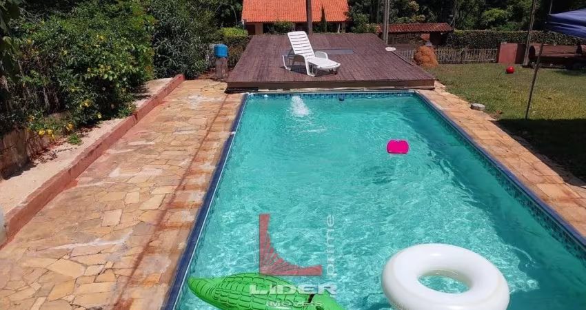 Chácara Encantadora no Bairro Mãe dos Homens