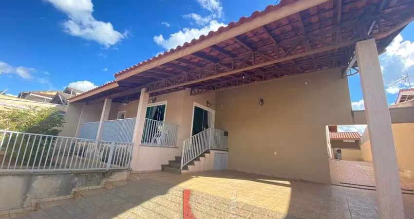 Casa com 4 quartos à venda no Jardim do Lago, Bragança Paulista 