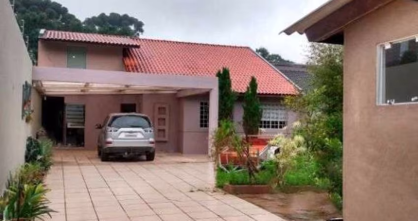 Casa a venda, bairro  Mossunguê - 229,00m  de área privativa, 3 quartos duas suítes  e 540,00m  de t