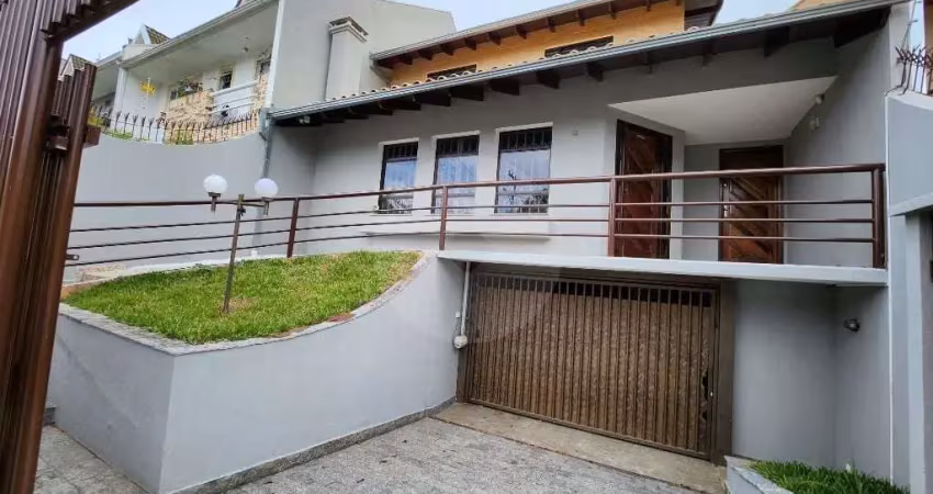 Sobrado com 03 quartos sendo 02 suítes para locação, 198 m  por r  5.500,00 mês - ecoville
