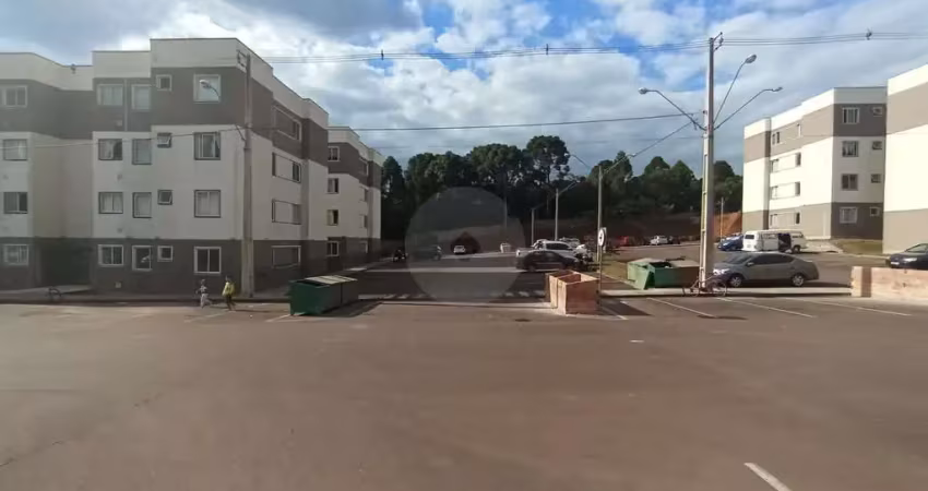 Apartamento térreo à venda no condomínio dallas  2 quartos  jardim iruama  campo largo