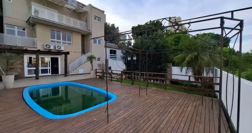 Casa com 3 quartos para alugar na Rua Luzitana, 1098, Higienópolis, Porto Alegre