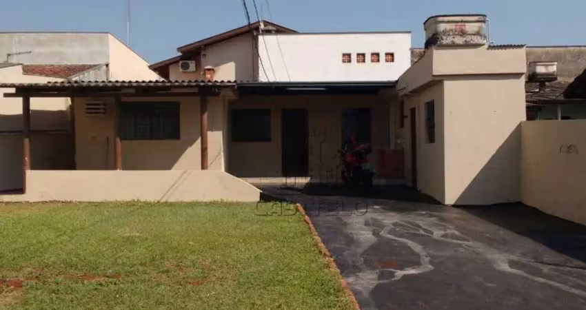 Casa com 2 dormitórios à venda, 70 m² por r$ 240.000,00 - jardim tókio - londrina/pr