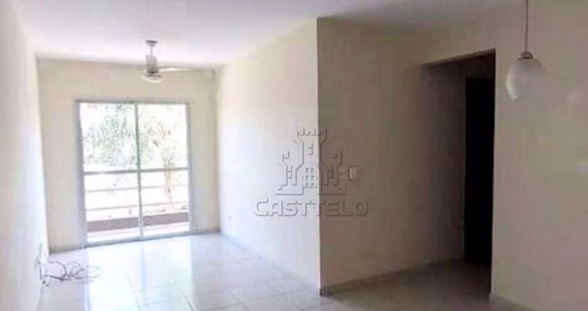 Apartamento com 3 dormitórios à venda, 72 m² por R$ 212.000,00 - Conjunto Residencial Itamaraty - Londrina/PR