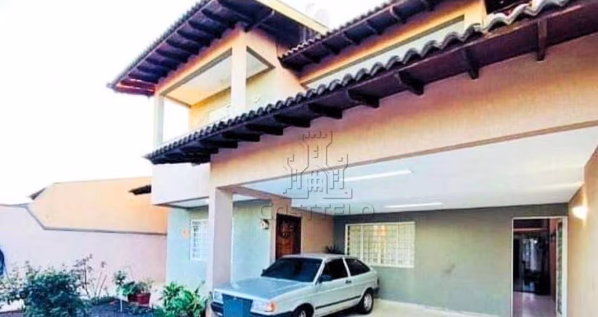 Sobrado à venda, 227 m² por R$ 895.000 - Monte Belo - Londrina/PR