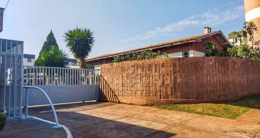 Apartamento com 2 dormitórios para alugar, 43 m² por R$ 650,00/mês - Conjunto Habitacinal cristal I - Londrina/PR