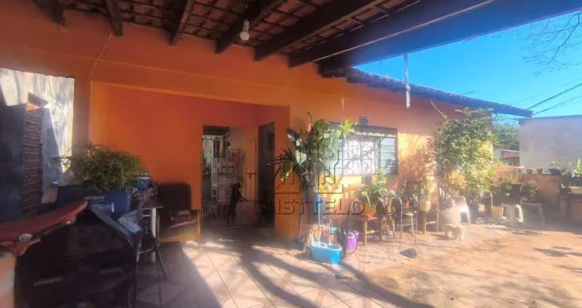 Casa com 4 dormitórios à venda, 216 m² por r$ 260.000 - jardim acapulco - londrina/pr