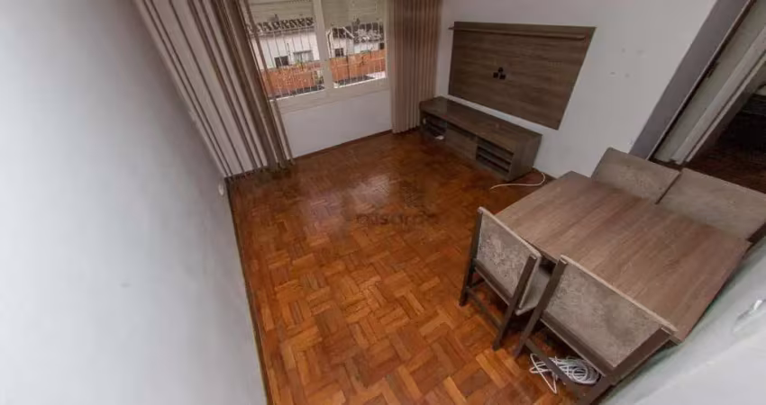Apartamento com 2 quartos para alugar no Centro, Pelotas 