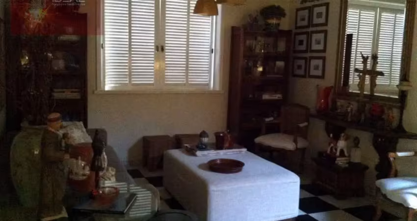 Casa com 4 quartos para alugar na Rua dos Goytacazes, 403, Parque Turf Club, Campos dos Goytacazes