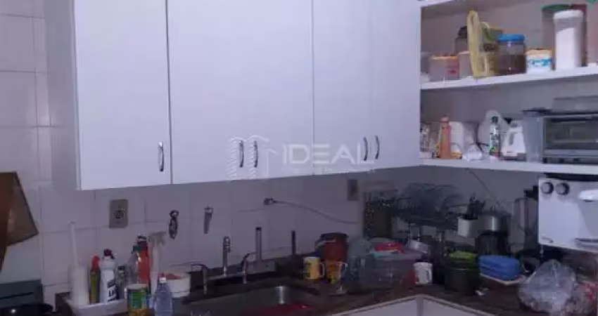 Casa com 4 quartos para alugar na Rua Edmundo Chagas, 67, Centro, Campos dos Goytacazes
