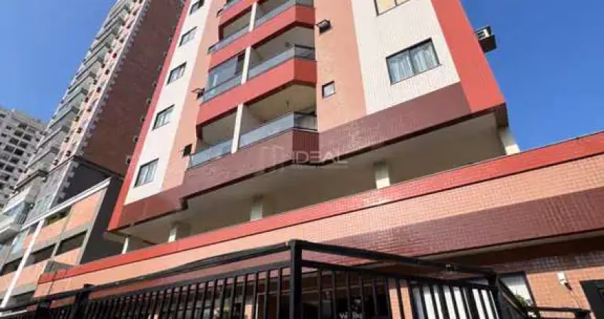 Ótimo apartamento para venda ou locação próximo à faculdade de medicina em campos