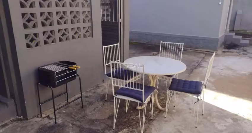 Casa com 3 quartos para alugar na Rua Monsenhor Correa de Sá, 16, Parque Oliveira Botelho, Campos dos Goytacazes
