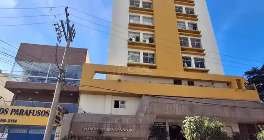 Apartamento com 2 quartos para alugar na Rua Gil de Gois, 60, Centro, Campos dos Goytacazes