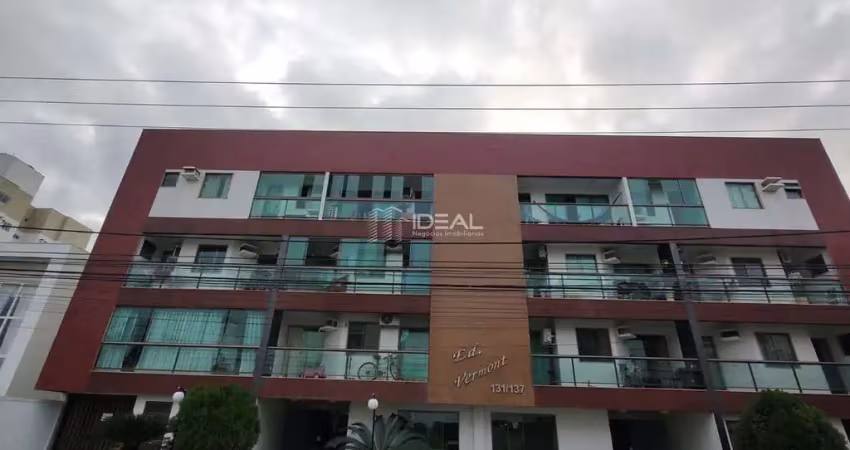 Apartamento com 3 quartos para alugar na Rua Antuerpio Soares Yong, 131, Parque Flamboyant, Campos dos Goytacazes