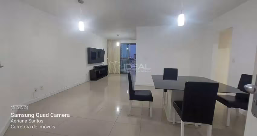 Apartamento com 3 quartos para alugar na Rua Barão da Lagoa Dourada, 218, Centro, Campos dos Goytacazes