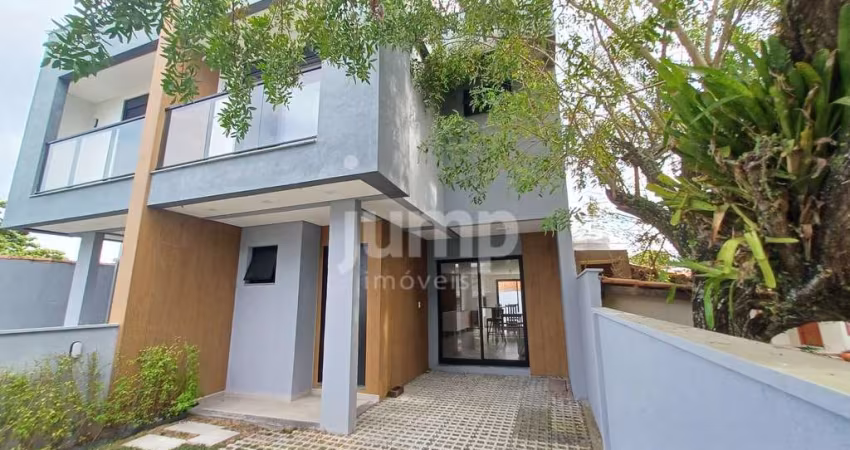 Casa Nova / 3 suítes no Campeche, a 80m da praia