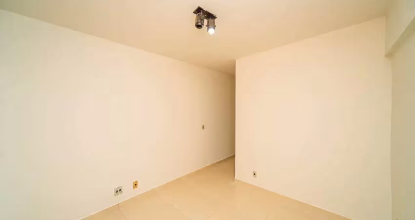 Quarto e sala prático e bem localizado no são mateus para locação