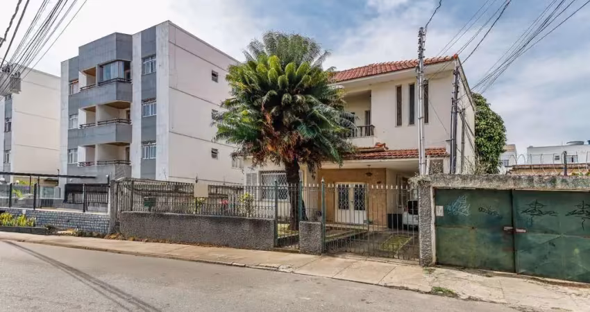 Casa com 3 quartos à venda na Rua dos Artistas, 104, Morro da Glória, Juiz de Fora