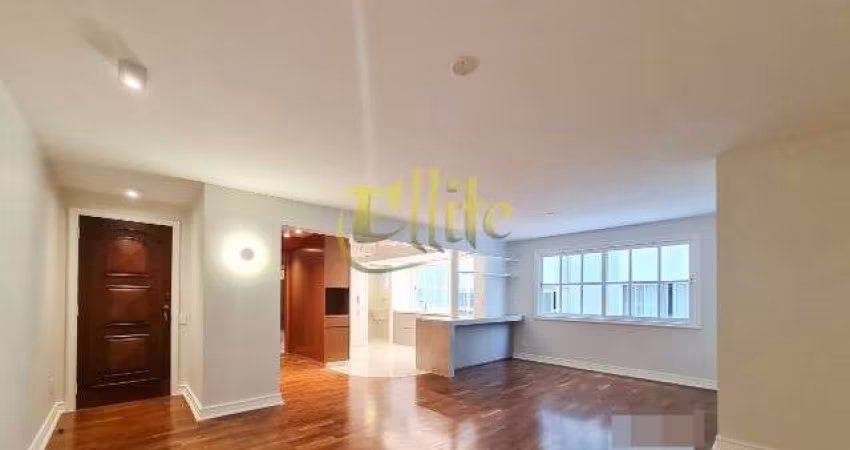 Apartamento semi mobiliado com 02 dormitório para venda em Moema, São Paulo!