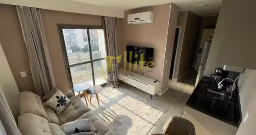 Excelente apto para comprar ou morar, totalmente mobilado prox ao shopping ibirapuera e estação eucaliptos!