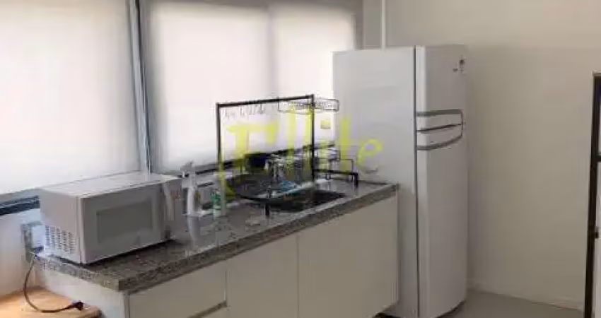 Apartamento para locação à 500 metros do metrô Praça da Árvore.