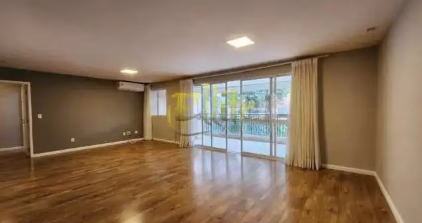 Venha se encantar com este maravilhoso apartamento de 239m2, localizado em um condomínio com infraestrutura completa!